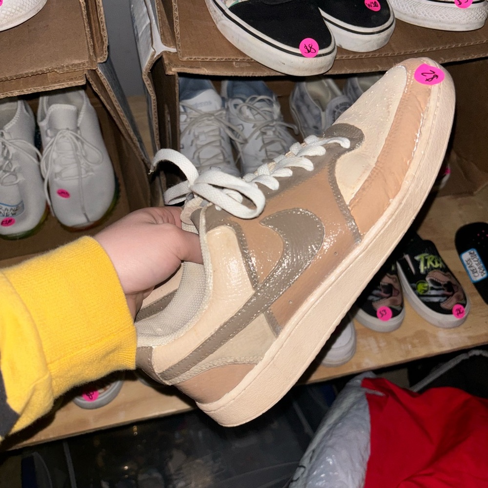 Custom Nikes - Picture 8 of 11